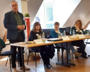 Hubert Götz, der sich der Wahl zum Landesvorsitzenden stellte, bei seiner Vorstellung.
